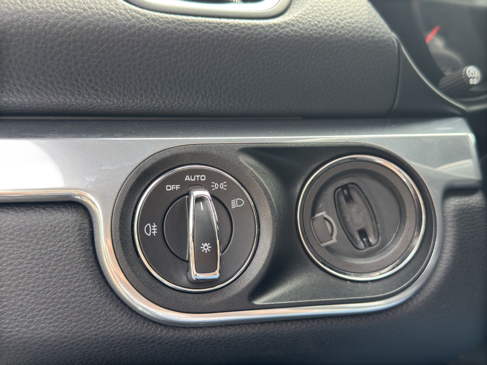 Fahrzeugabbildung Porsche 718 Cayman GTS 4.0/SportAGA/Bose/Carplay/Rkü