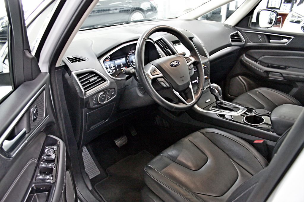 Ford S-Max S-MAX Titanium 7-SITZER PANO MEMORY LEDER NAVI