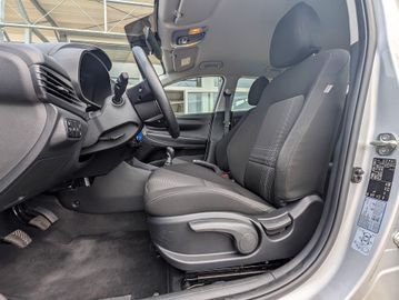 Hyundai i20 - 10