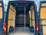 Volkswagen CRAFTER GLASGESTEL TRAILER ASSIST KLIMA AHK - Volkswagen Crafter mit Diesel-Antrieb: Kleinbus