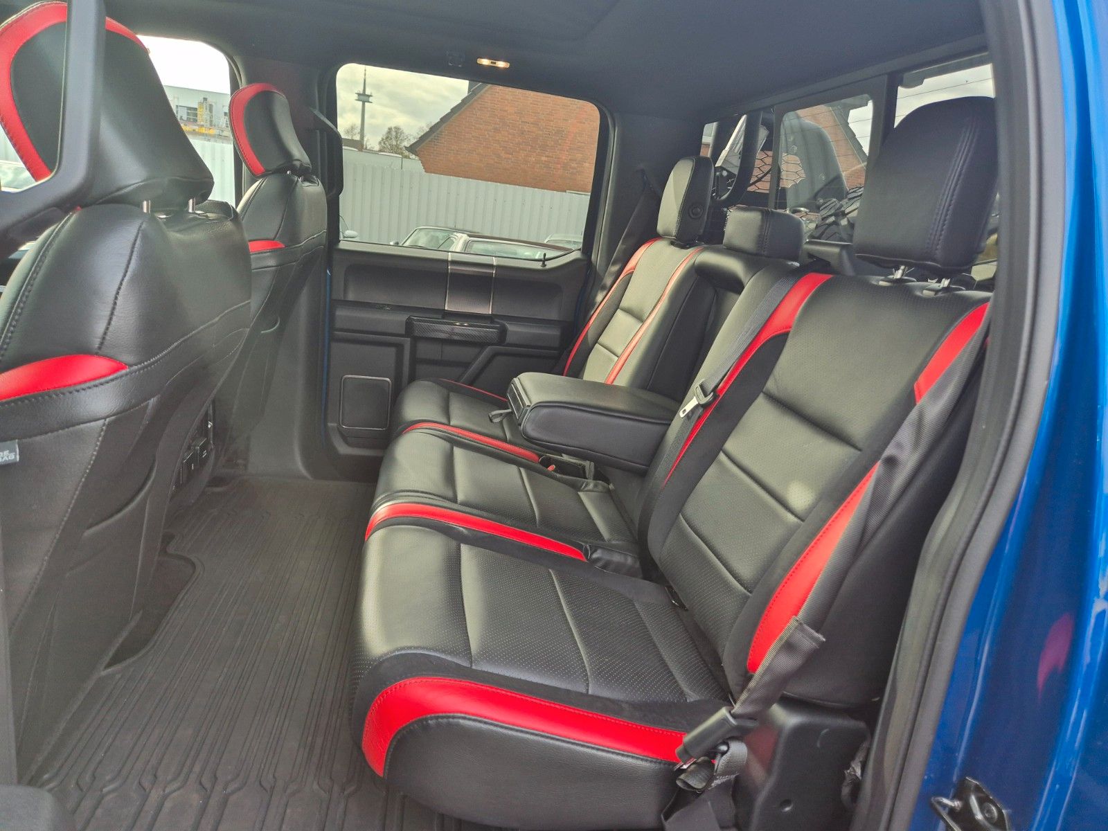 Fahrzeugabbildung Ford F 150 Shelby Baja Raptor/Rarität/Bestzustand