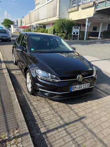VW Golf