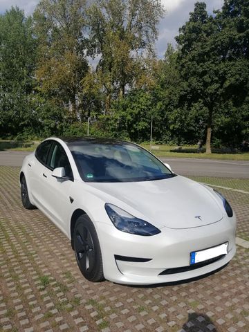 Tesla Model 3 Hinterradantrieb RWD RWD