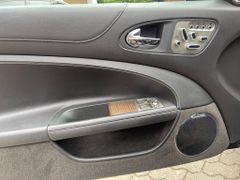 JAGUAR XK 5.0 Coupe Portfolio