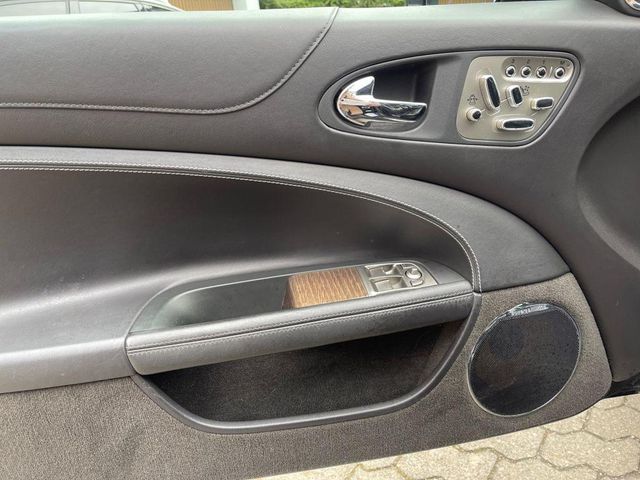 Jaguar XK 5.0 Coupe Portfolio