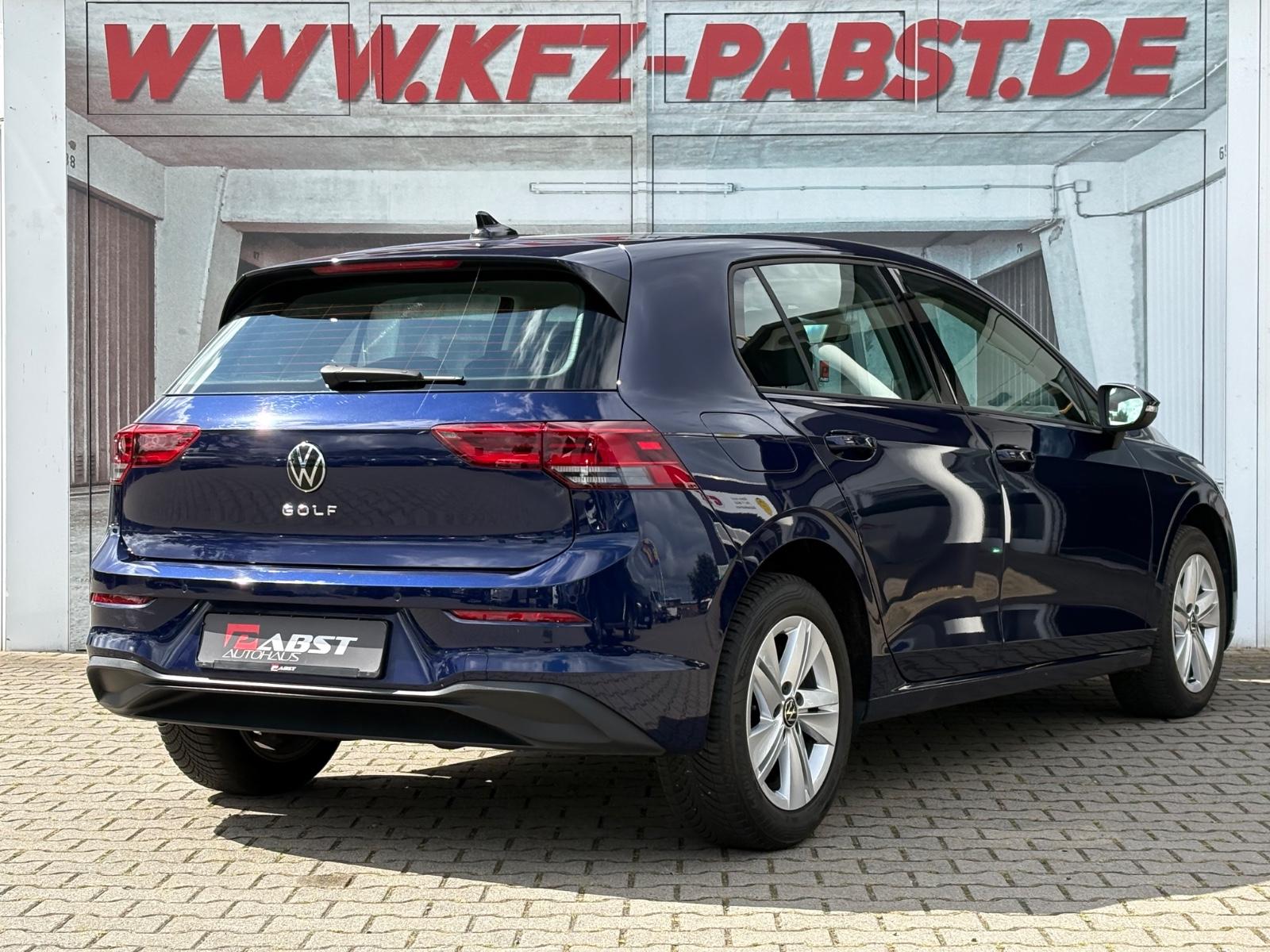 Volkswagen Golf VIII Life LED Navi AppConnect ACC SHZ, миниатюра 7