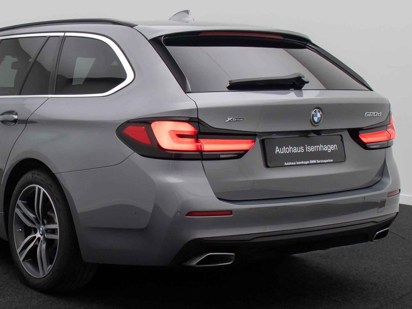 BMW 520d xD Kamera HUD DAB AHK Alarm ACC Laser Sport