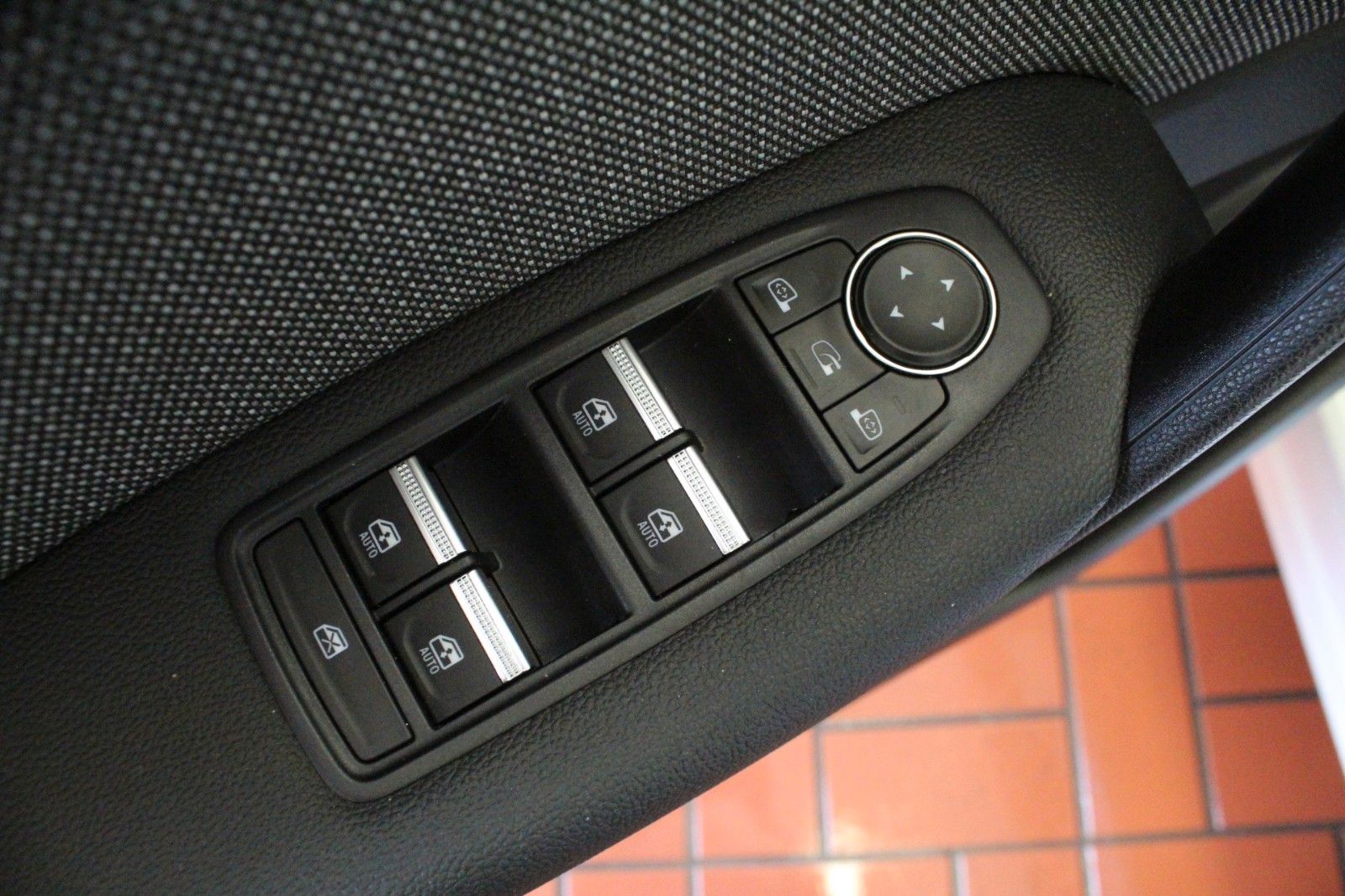 Fahrzeugabbildung Renault Symbioz E-Tech Full Hybrid 145 Techno *Winterp.*