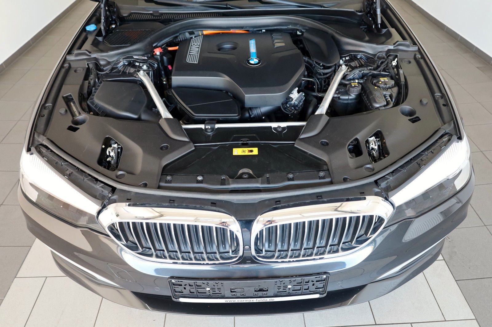 Fahrzeugabbildung BMW 530 e Lim.,Leder,Navi,LED,360Kamera,SH,ACC