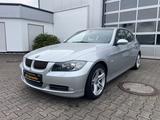 BMW 325 3 Limousine 325i*Xeno+SHZ+Schiebed.+Navi - BMW 325 aus 2005