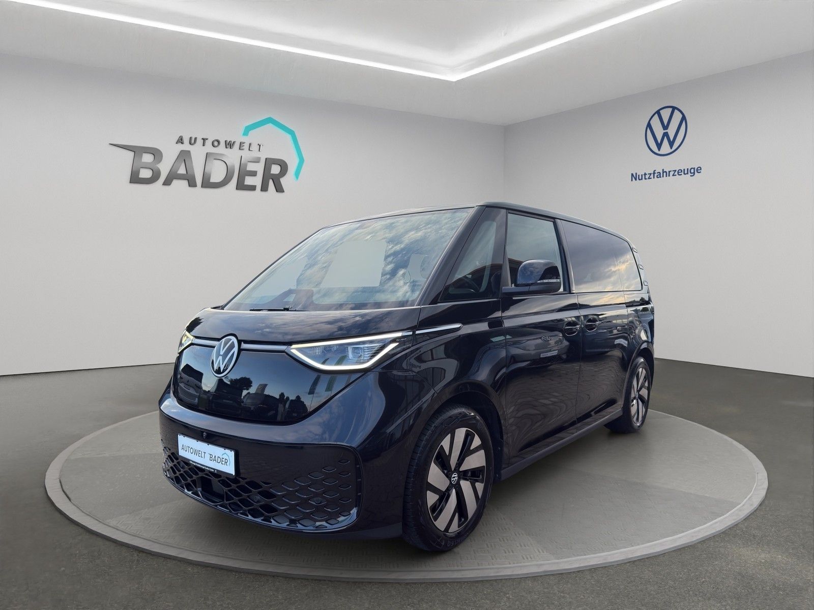 Volkswagen ID. Buzz Pro kurzer Radstand 210 kW (286 PS) Hec