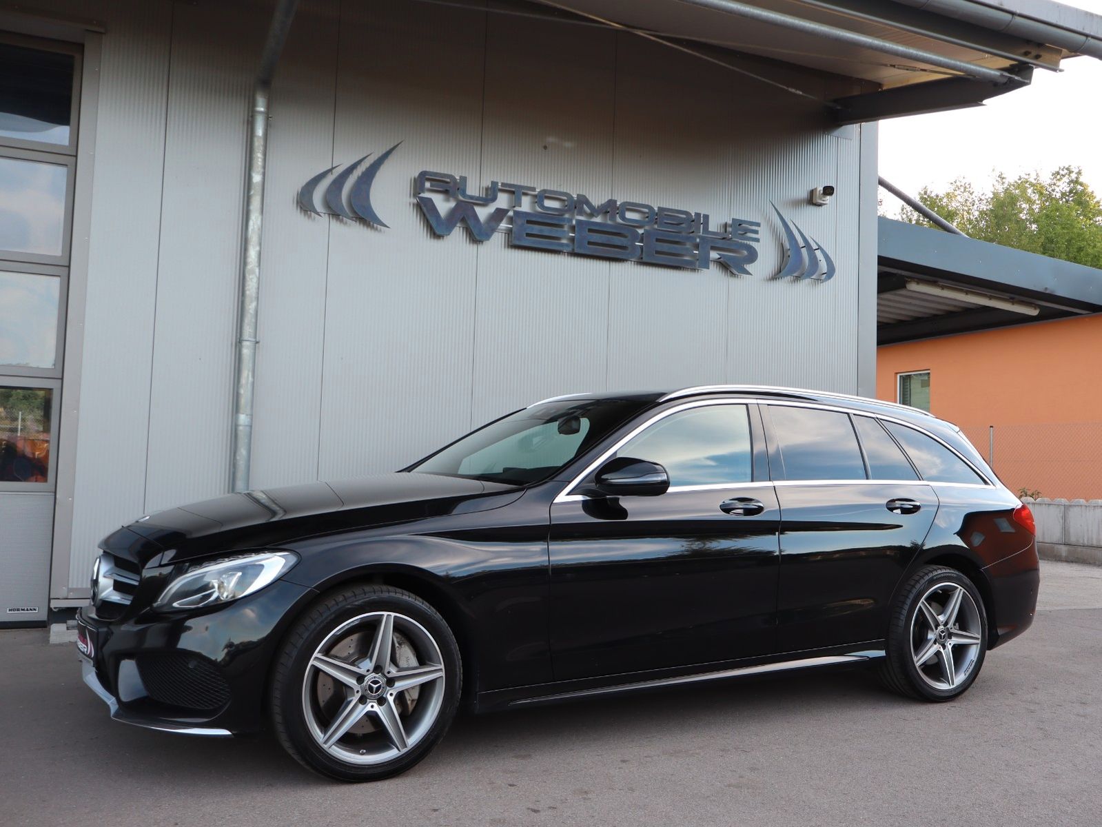 MERCEDES-BENZ C 250 d T 4MATIC 9G-TRONIC AMG LINE LED*NAVI*AHK