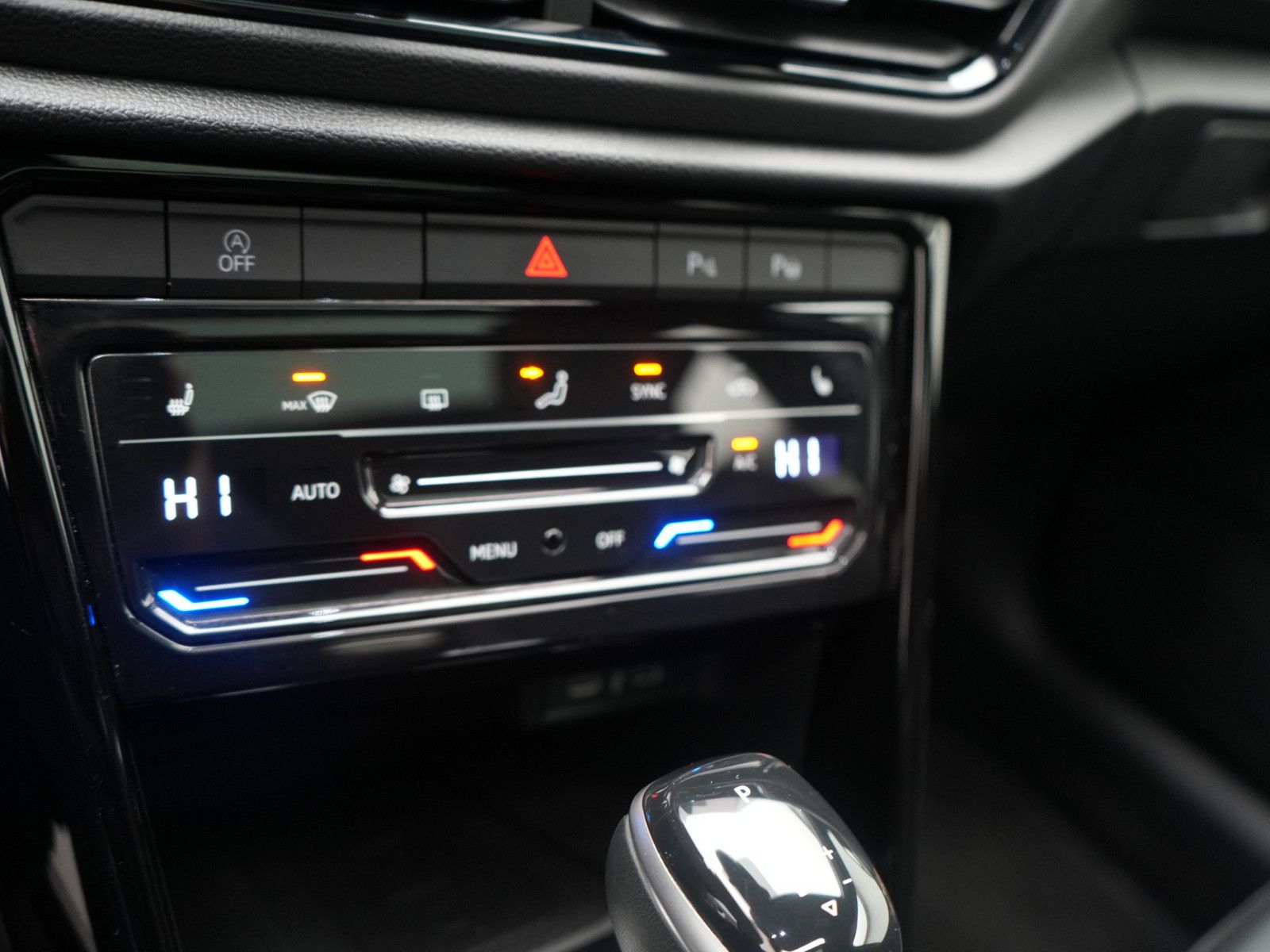 Volkswagen T-Roc - Bild 11