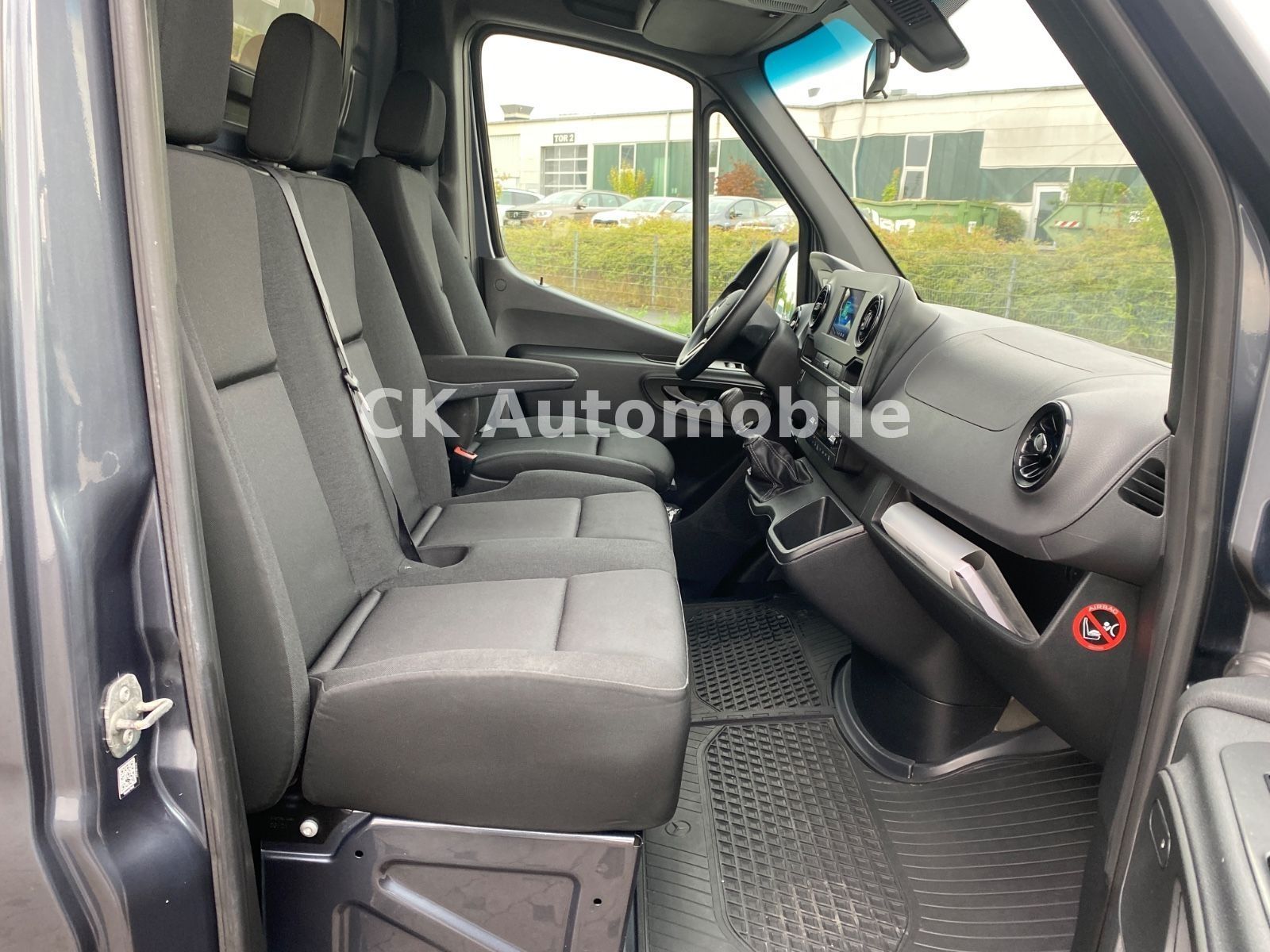 Fahrzeugabbildung Mercedes-Benz Sprinter III Kasten 214 H1L2/Navi/Klima/Kam/AHK