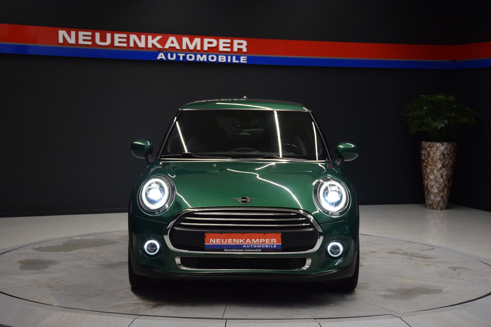 Fahrzeugabbildung MINI ONE 3-trg. Chili-Paket PDC Leder LED Ambiente
