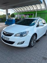 Opel Astra J OPC 2.0 Diesel - Opel Astra Opc mit Diesel-Antrieb