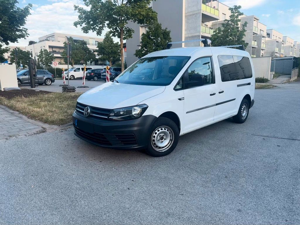 Image of Volkswagen Caddy Maxi