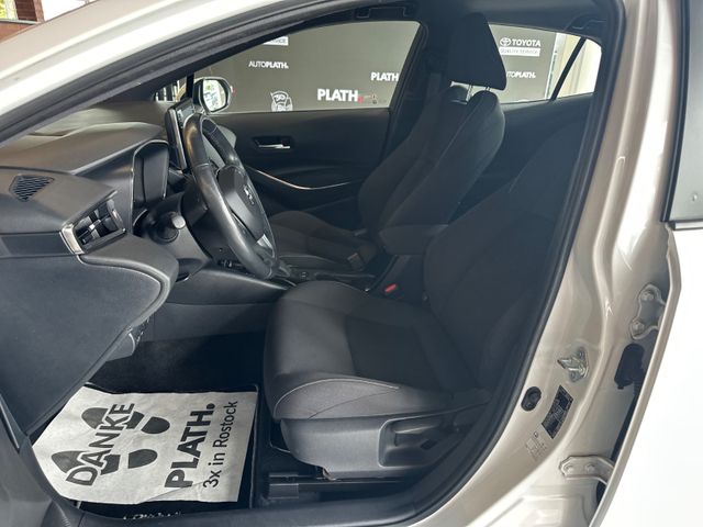 Toyota Corolla  Hybrid Club
