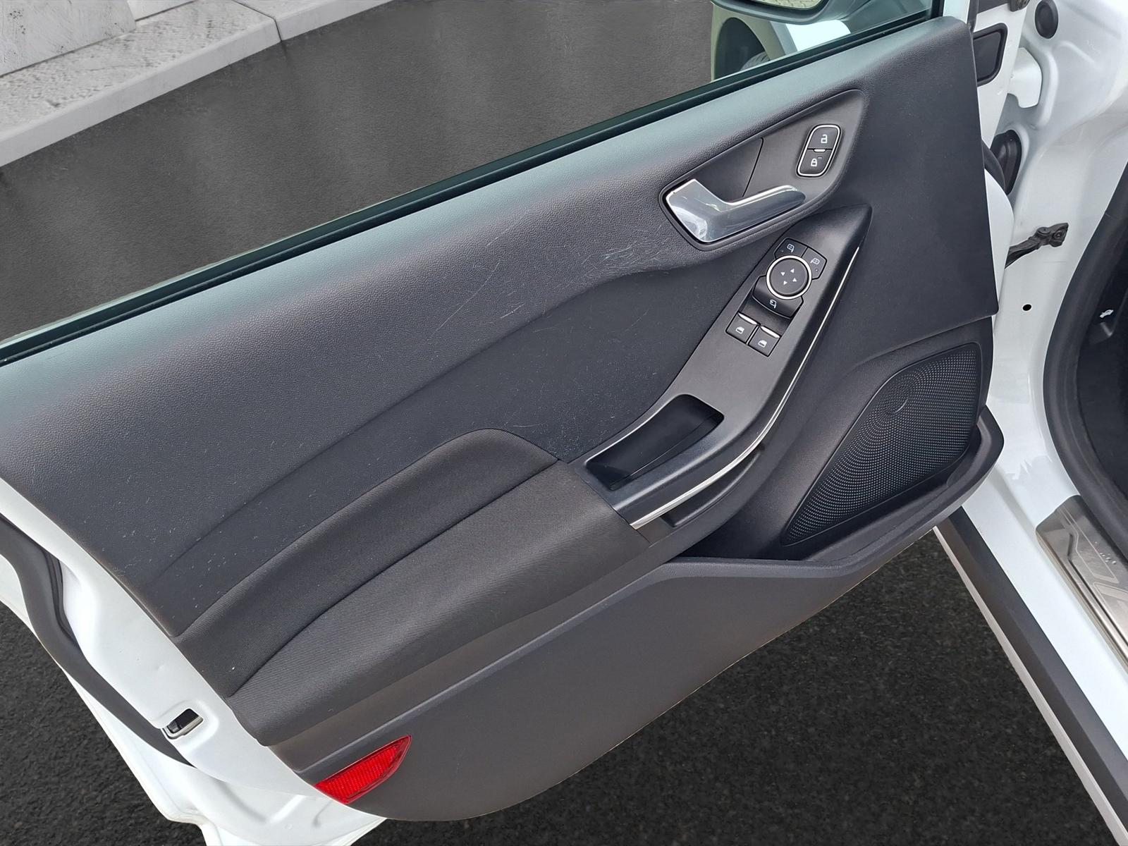 Ford Fiesta Active 1.0 EB GJR | SHZ | PDC | LMF | Kli