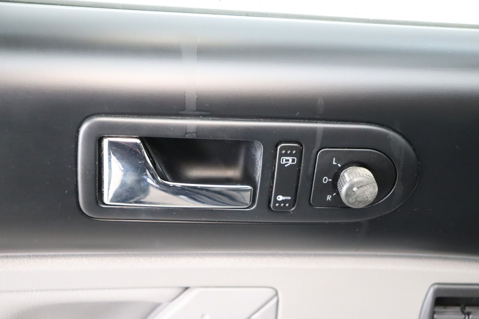 Fahrzeugabbildung Volkswagen New Beetle 2.0 * Sitzhzg. * Klima * HU/AU 07.27