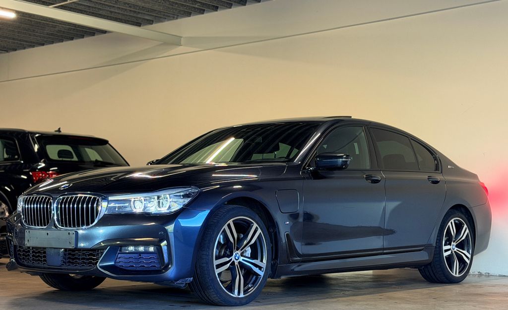 Image of BMW 740