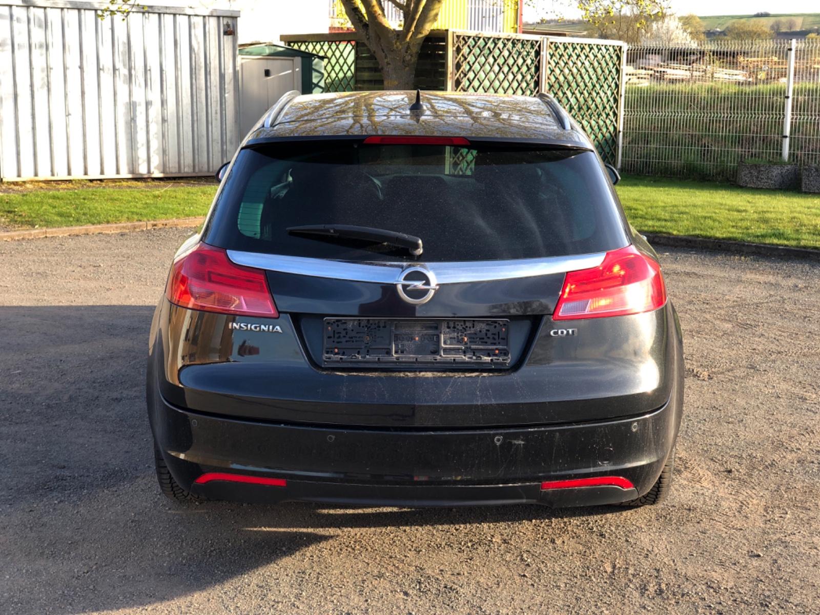 Opel Insignia 2012 — photo 6