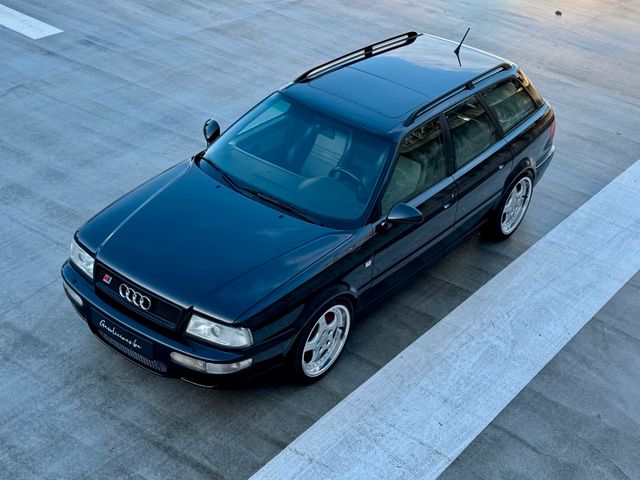 Audi RS2