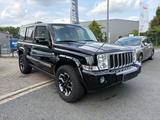 Jeep Commander 3.0 V6 CRD Overland top gepflegt - Jeep Commander aus 2007