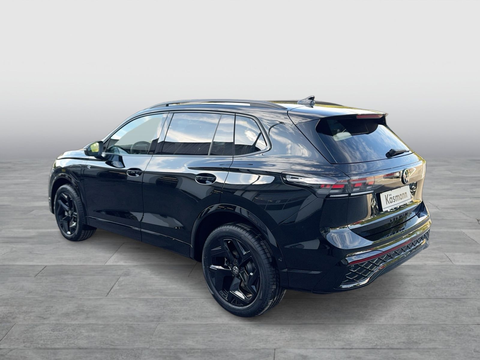 Volkswagen Tiguan R-Line 1.5 eHybrid AHK BLACKSTYLE imagem 3