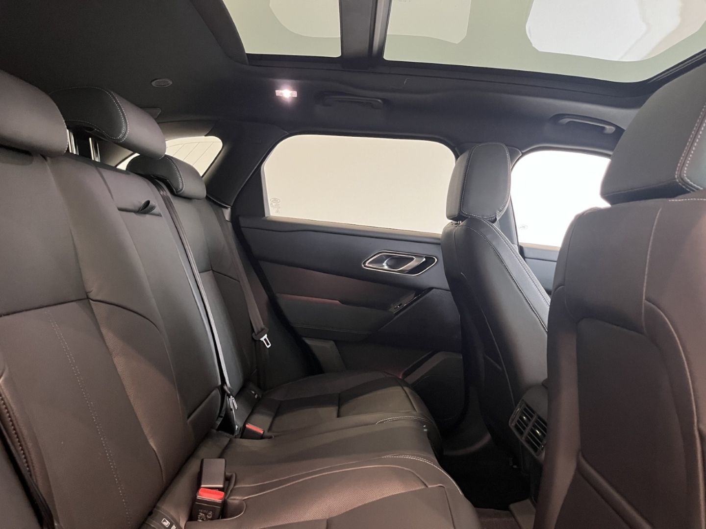 Land Rover Range Rover Velar - Bild 5