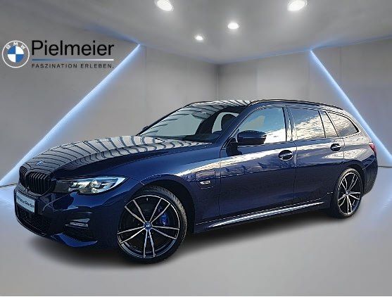 BMW 330e xDrive Touring M Sport Head-Up AHK ACC HiFi