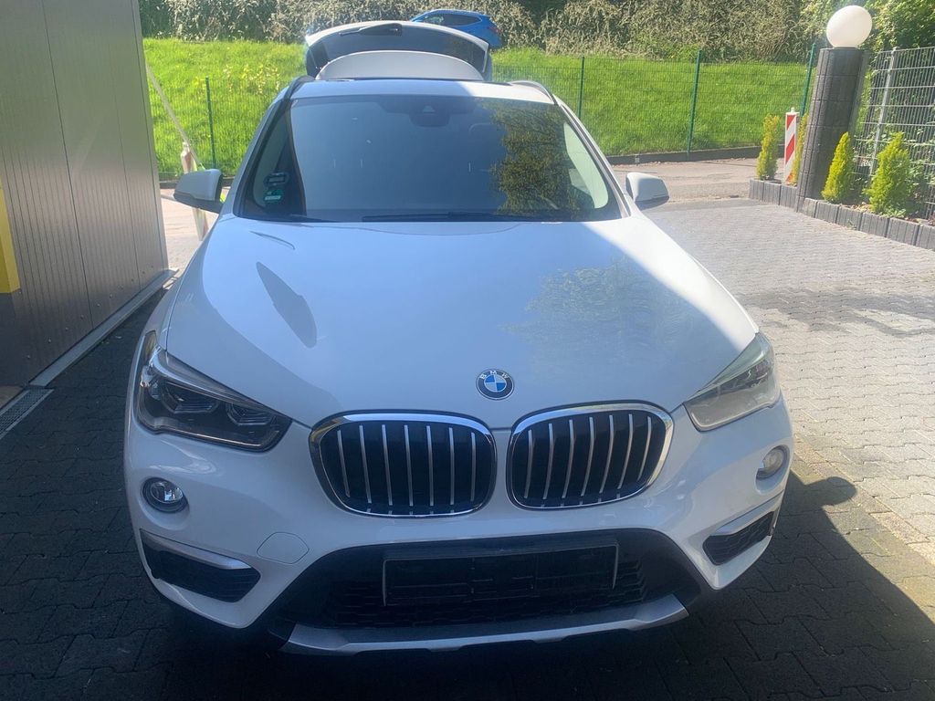 Image of BMW X1