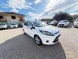 Ford Fiesta 1.4 TDCi 68CV 5 p 128.790 km - Ford Fiesta mit Diesel-Antrieb: 1.4