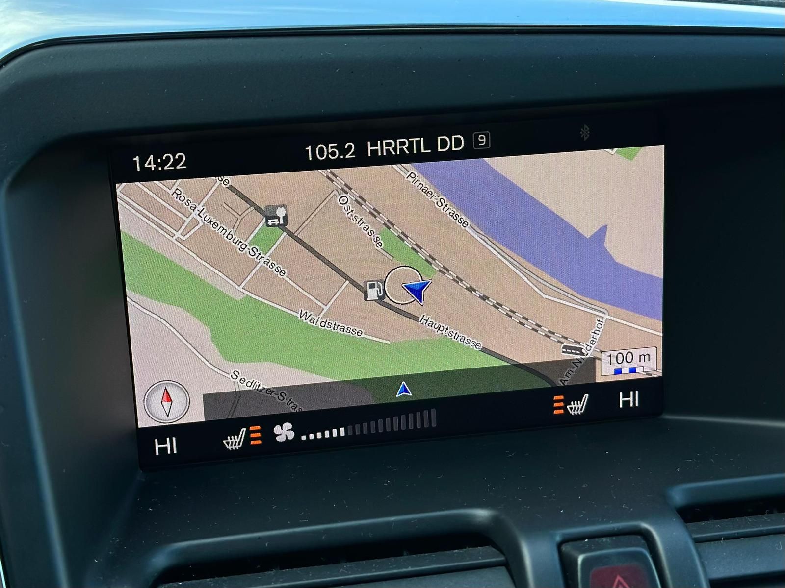 VOLVO XC60 2.0 D3 MOMENTUM XENON#FH#NAVI#PDC#VIRTUAL - Image 13
