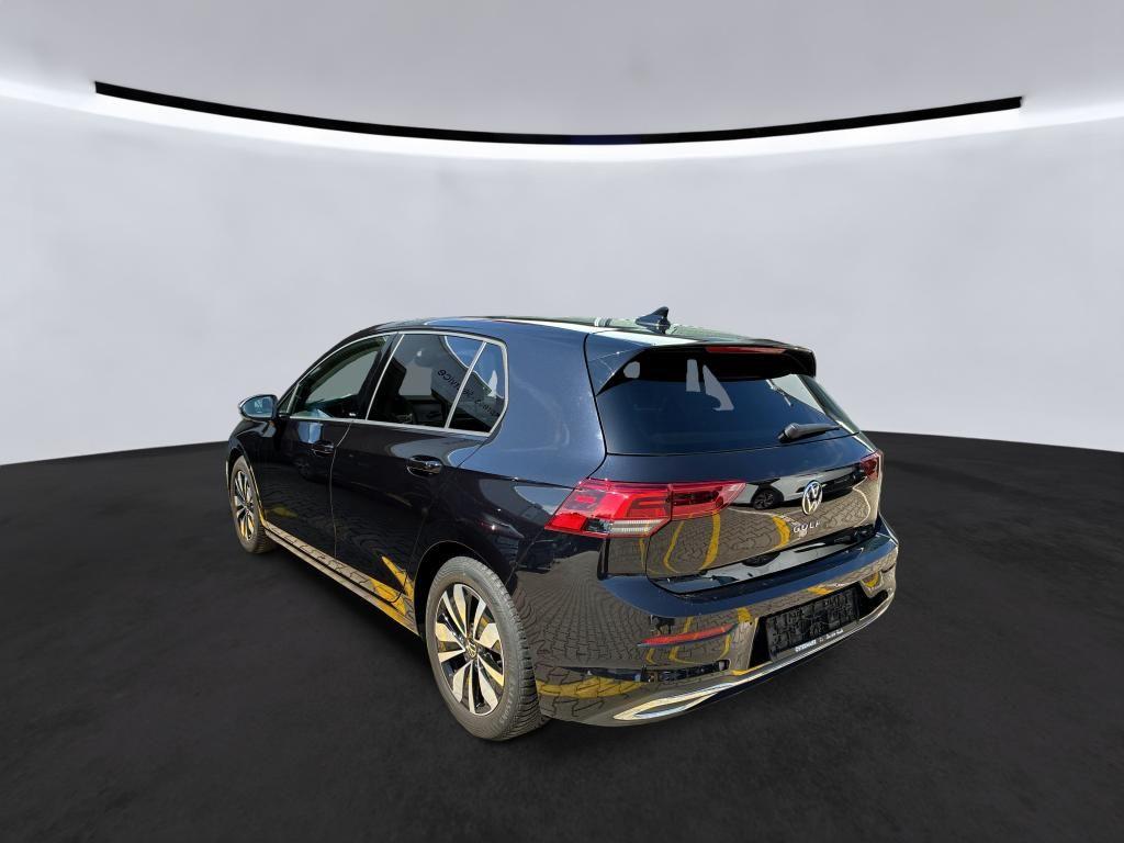Volkswagen Golf VIII MOVE 2.0TDI 150PS DSG ACC.AHK.KAMERA.N
