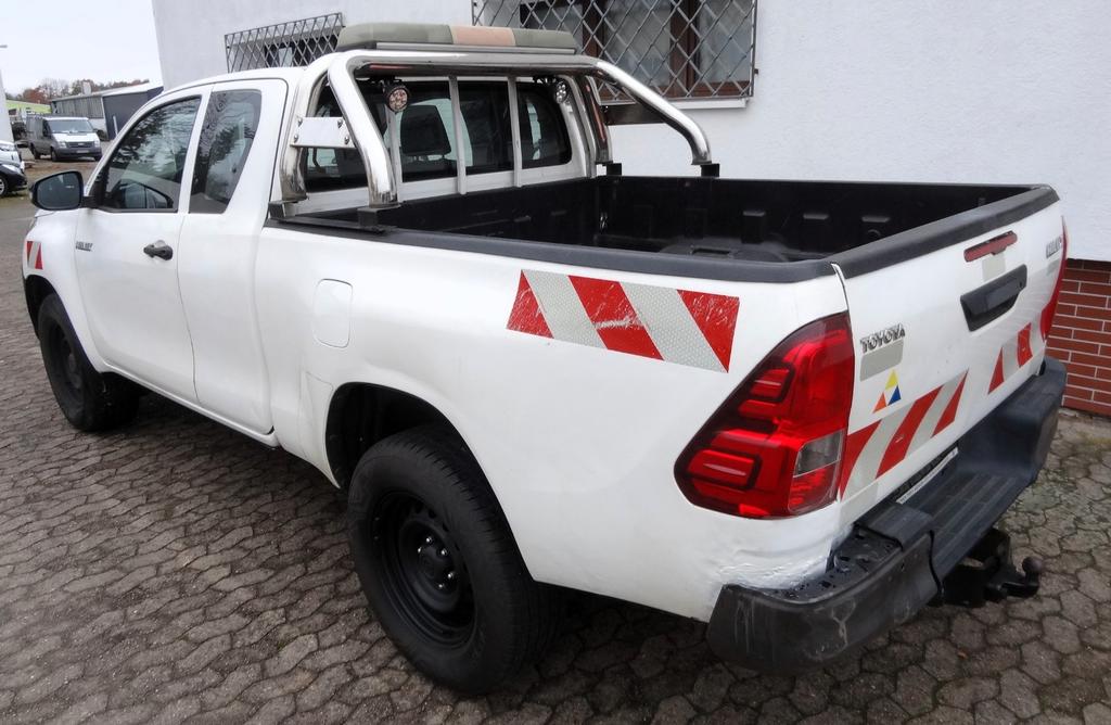 Toyota Hilux