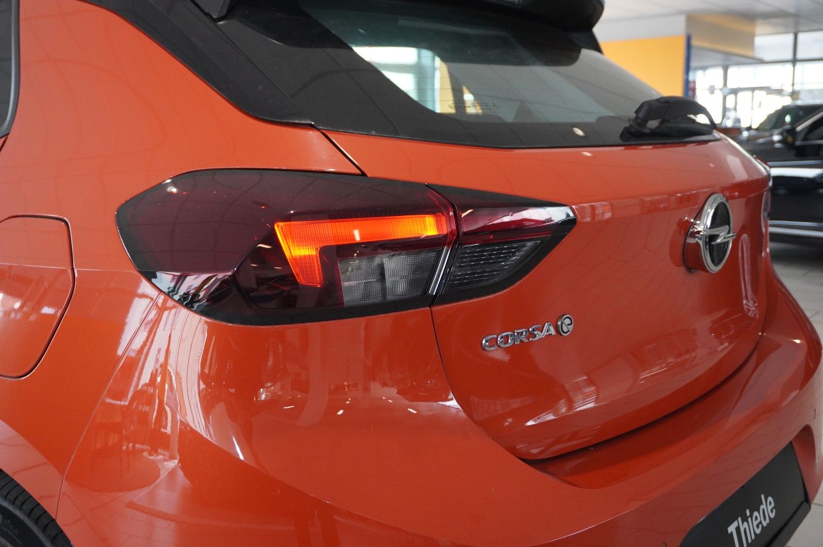 Fahrzeugabbildung Opel Corsa-e F EDITION 3-PHASIG NAVI/LED/KAMERA/SHZ