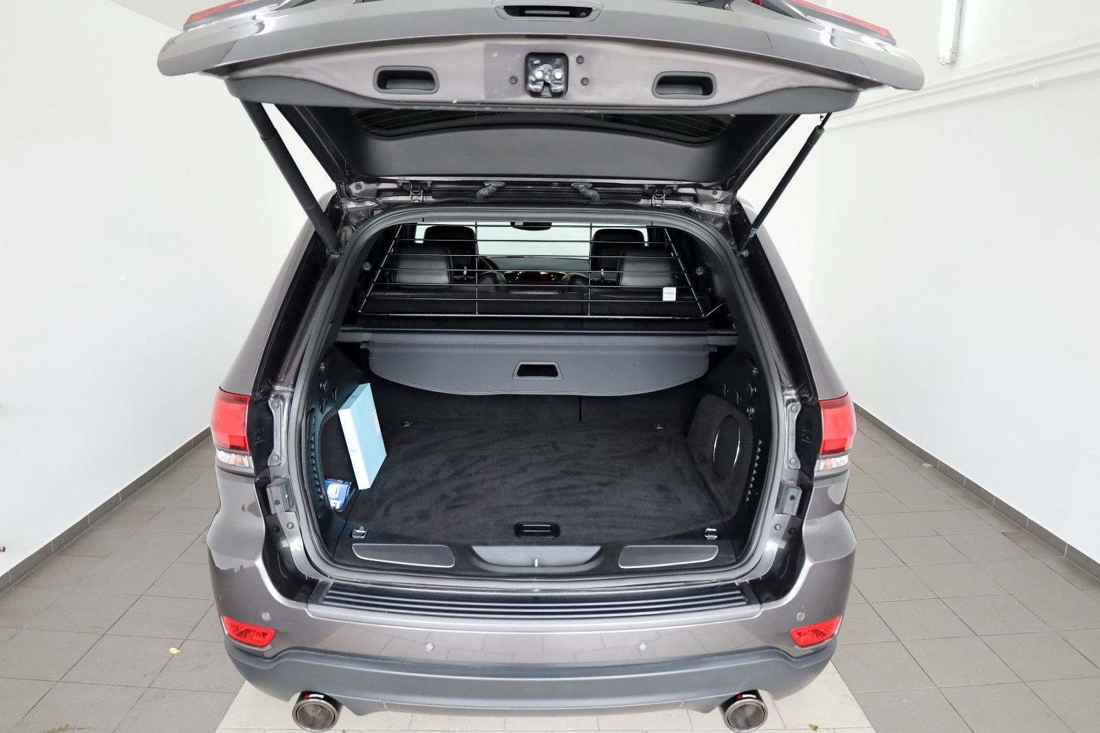 Fahrzeugabbildung Jeep Grand Cherokee Trailhawk,Navi,Sitzlüftung,Kamera