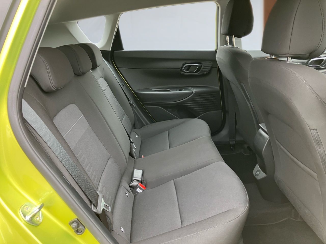 Fahrzeugabbildung Hyundai BAYON TREND 4xSHZ Fernlichtass. Kam. KeyLess LED