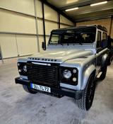 Land Rover Defender 90 TD4 Station Wagon E  - Land Rover Defender in Krefeld