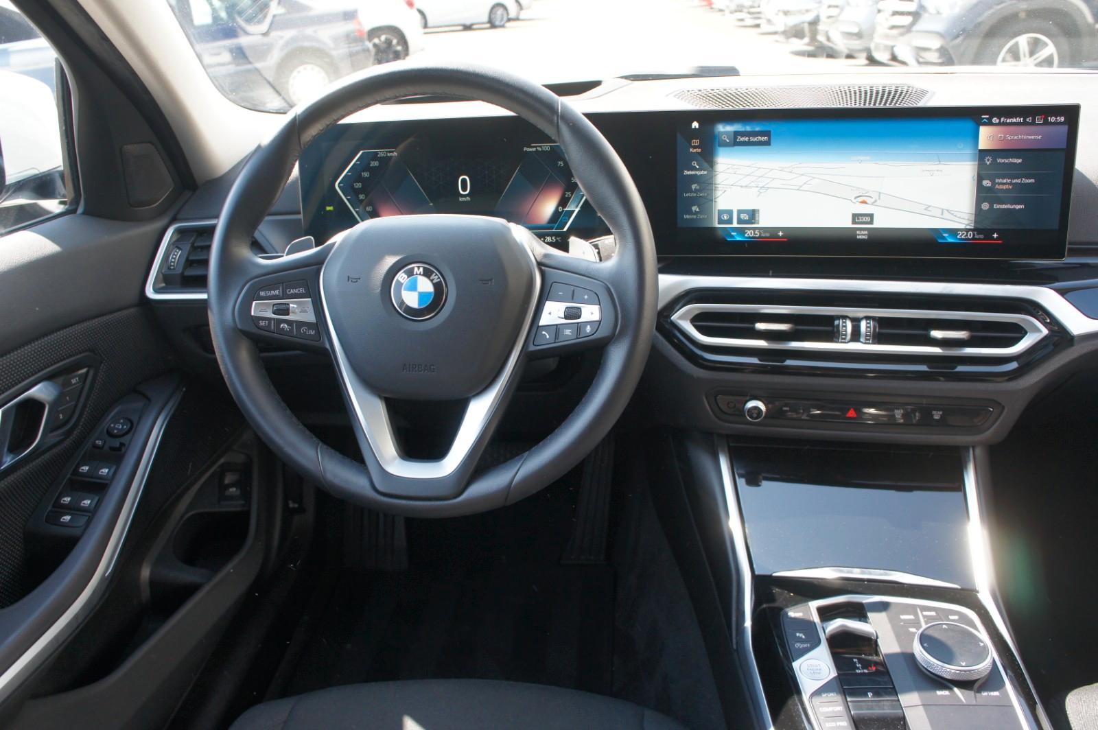 BMW 320 i Touring *ACC*HUD*PANO*LED*KAM*FACELIFT*, миниатюра 18