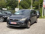 Ford Focus Turnier Titanium,Navi,Klimatr,Sitzh,Tempo - Ford Focus aus 2010: Titanium