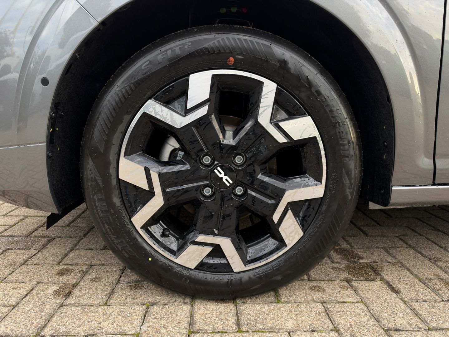 Fahrzeugabbildung Dacia Sandero III Journey TEc 100 PDCv+h Kamera LED Ap
