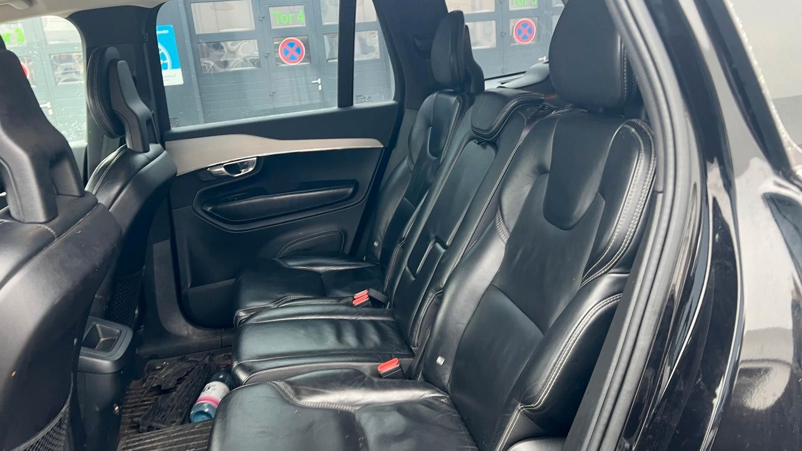 Fahrzeugabbildung Volvo XC90 Inscription AWD Frontschaden