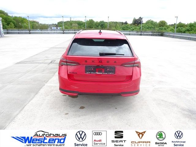 Fahrzeugabbildung SKODA Octavia Combi Sportline 2.0l TDI 110kW DSG Navi