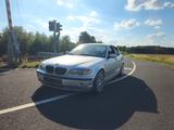 BMW 330i E46 - BMW 330 aus 2004: 330i