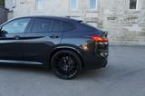 BMW X4M40d - - graue BMW X4 M40