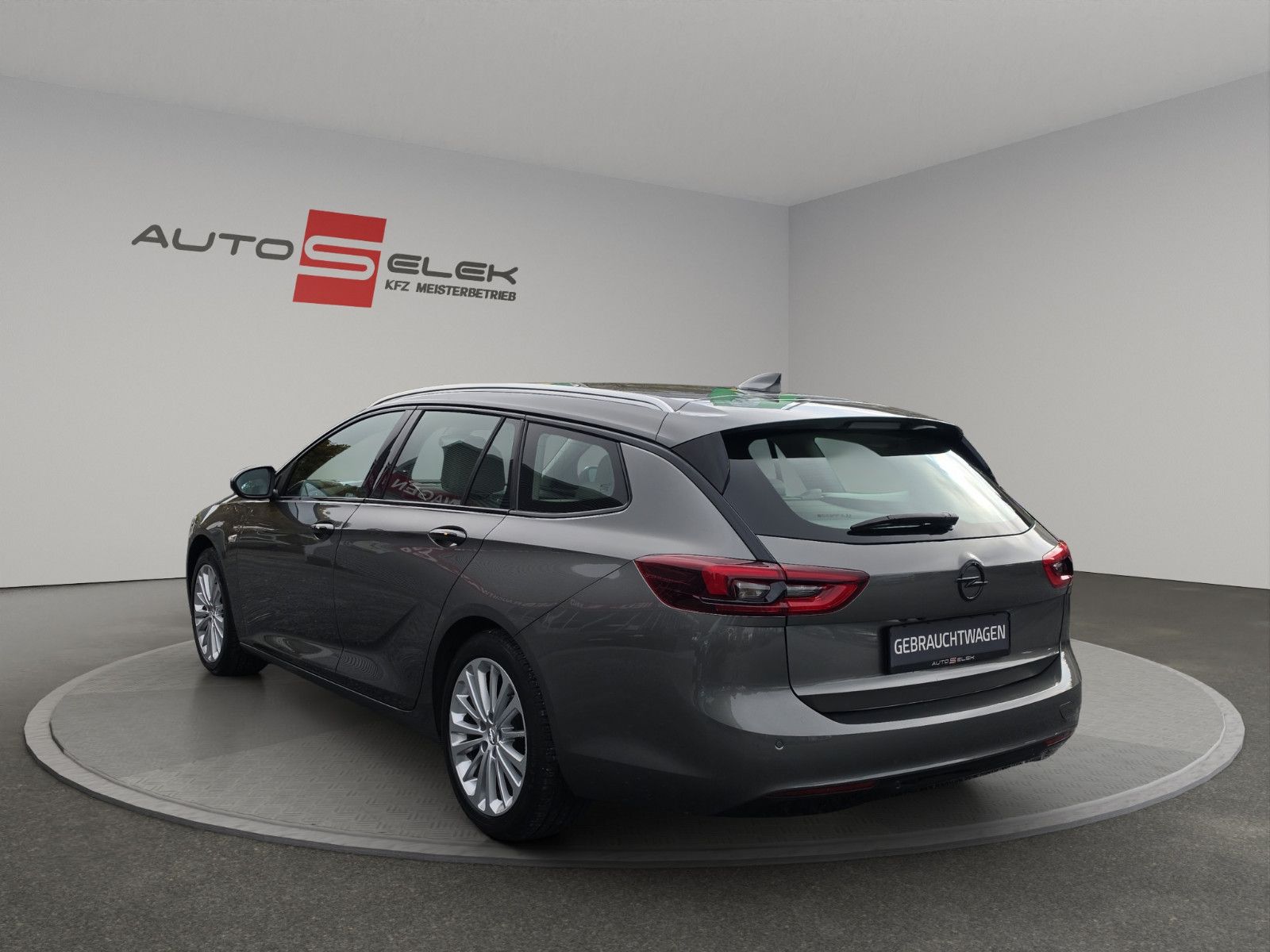 Fahrzeugabbildung Opel Insignia B Sports Tourer Business Innovation