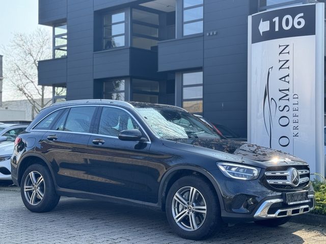 Mercedes-Benz GLC 300 de 4Matic 9G-TRONIC / Distronic+ / TOTW.