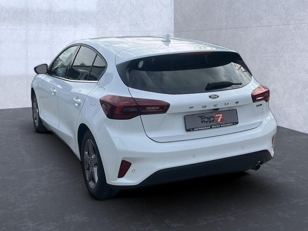 Ford Focus Titanium Bluetooth Navi LED Klima